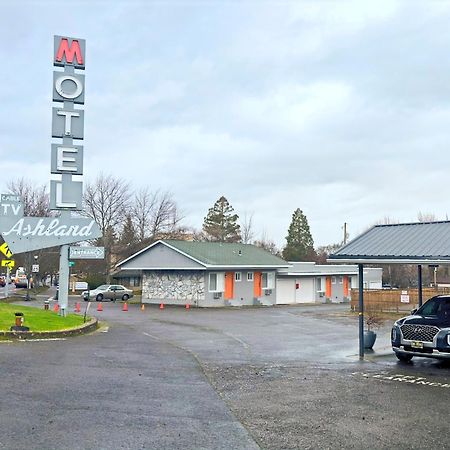 Ashland Motel - Oregon Exteriör bild